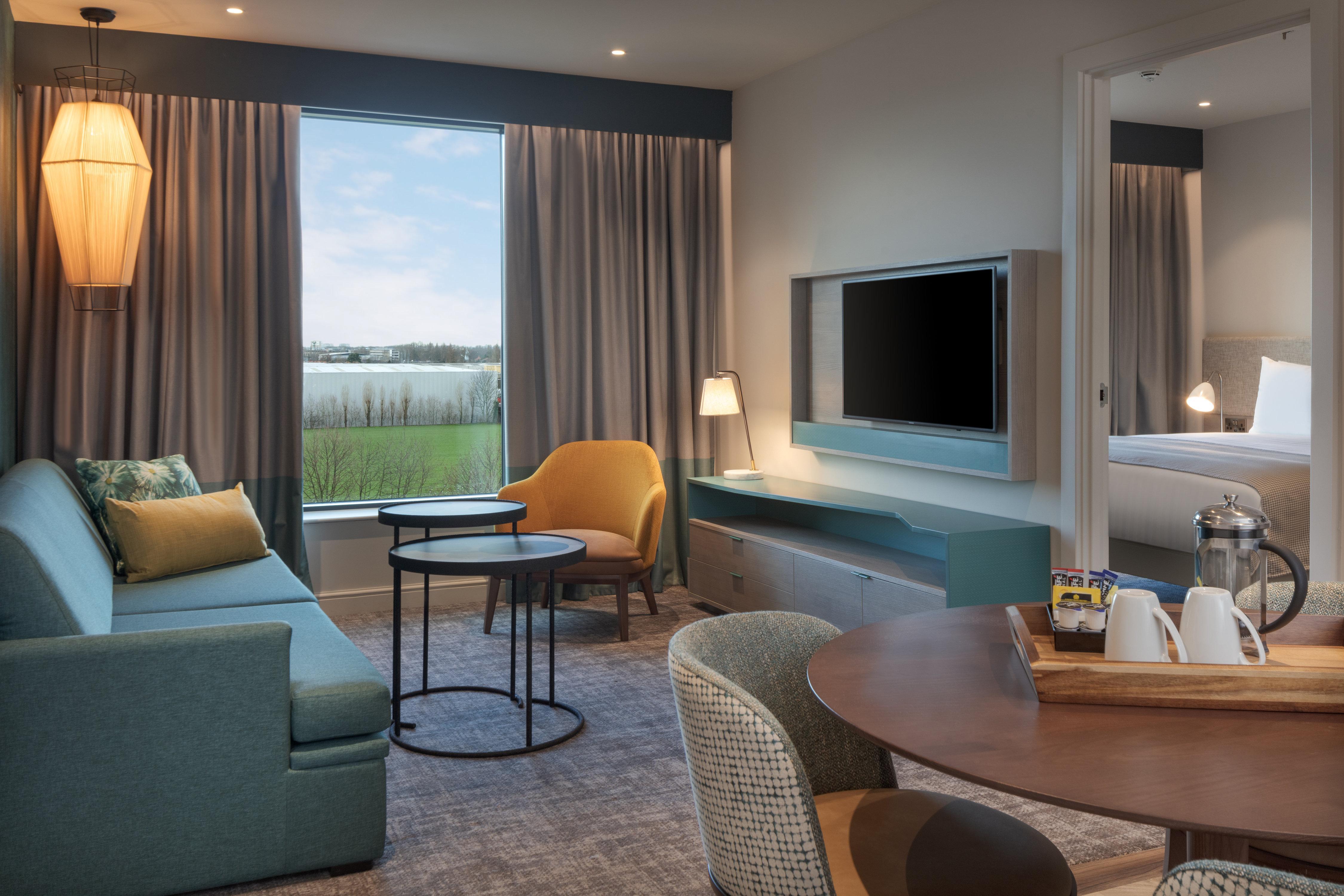 Staybridge Suites London Heathrow - Bath Road, An Ihg Aparthotel Hillingdon Eksteriør bilde