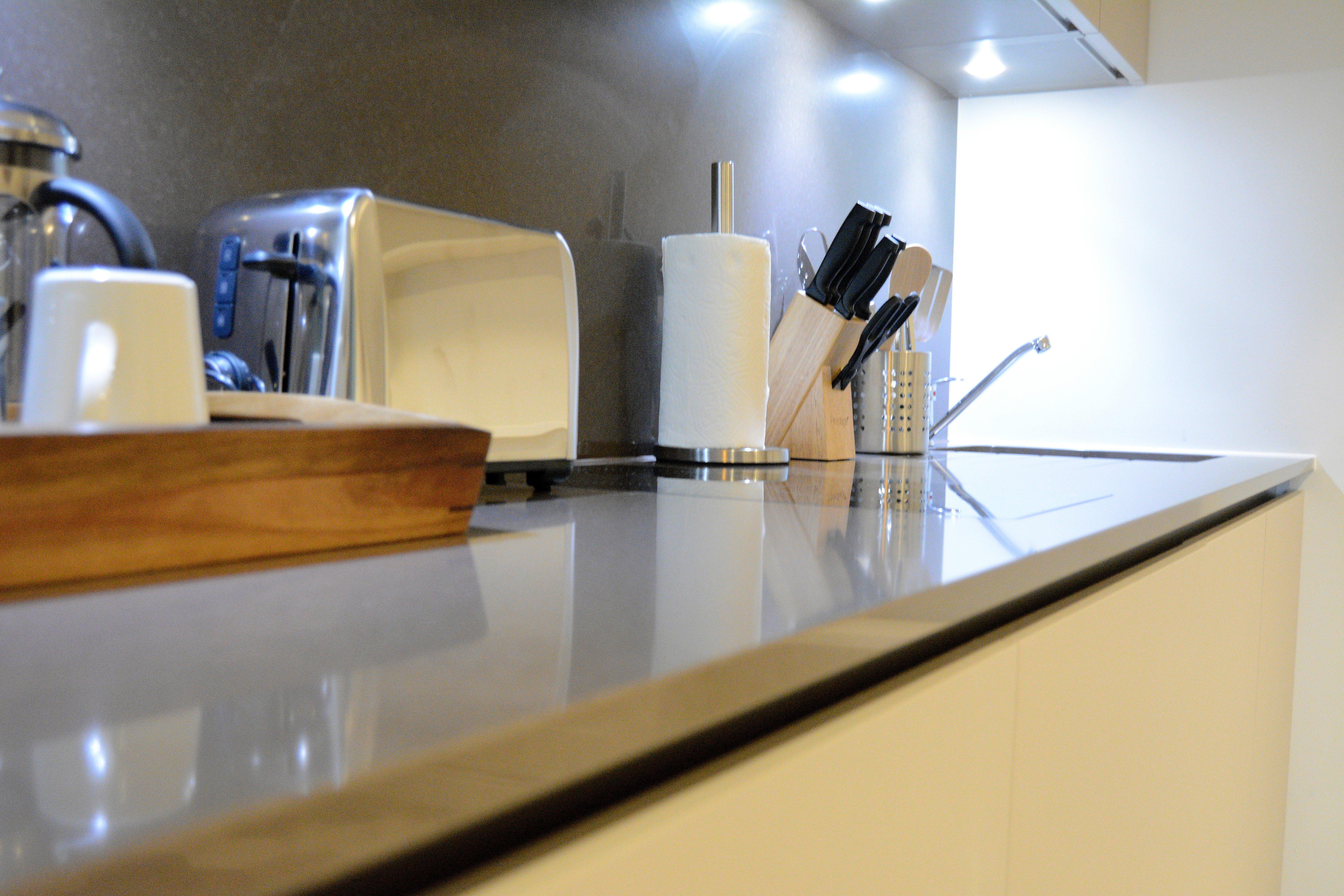 Staybridge Suites London Heathrow - Bath Road, An Ihg Aparthotel Hillingdon Eksteriør bilde