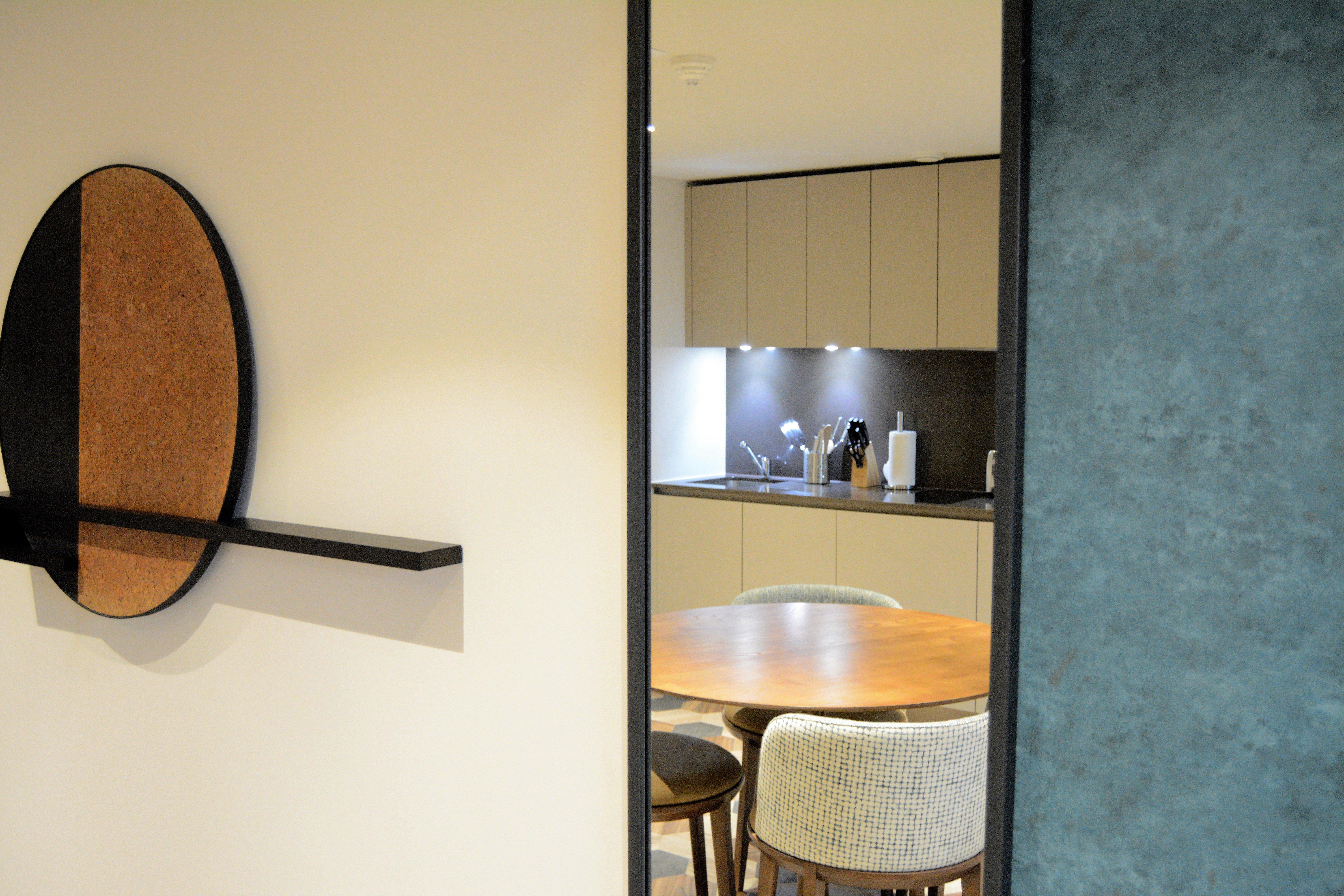 Staybridge Suites London Heathrow - Bath Road, An Ihg Aparthotel Hillingdon Eksteriør bilde